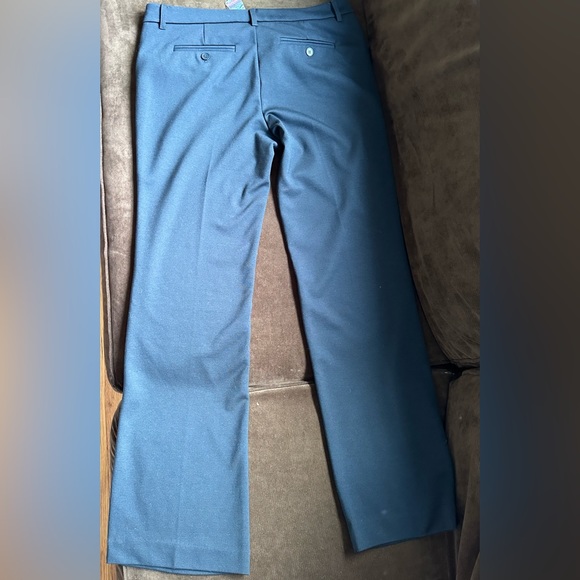 New York & Company Gray Mid Rise Bootcut Stretch Dress Pants SZ 8 - Picture 2 of 11